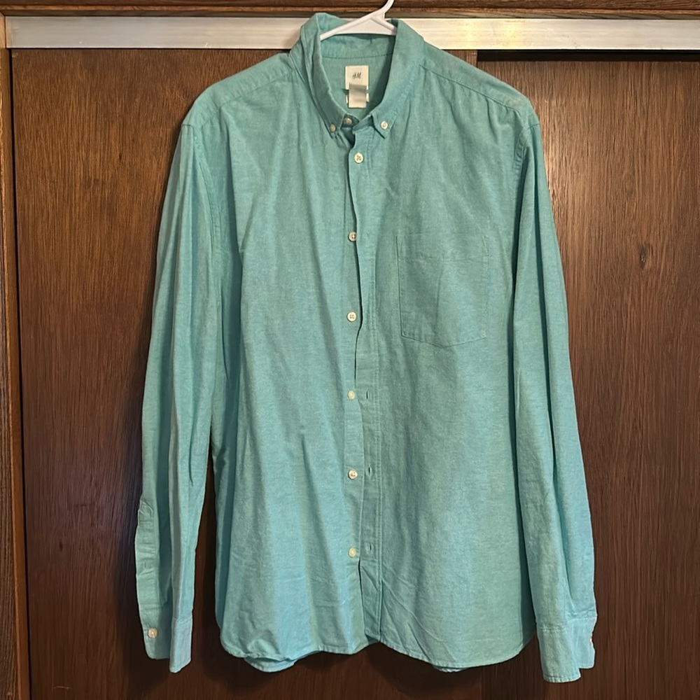 Men’s long sleeve button down shirt